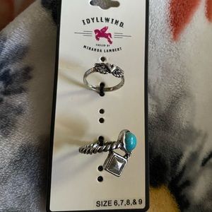 Idyllwind New rings never removed off of card